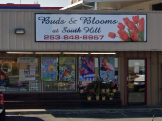 Storefront of Buds & Blooms