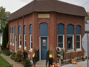 Storefront of The Rustic Rose