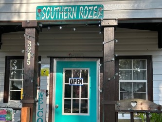 Southern Roze Store Front Store Front
