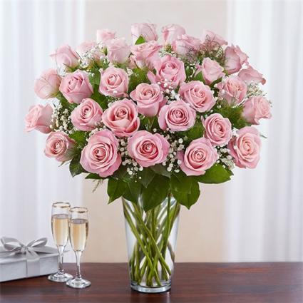 Ultimate Elegance Long Stem Pink Roses 