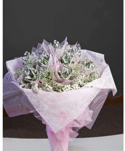 1 Dozen HK Wrapped Money Rose Bouquet