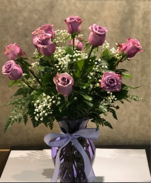 1 Dozen Lavender Roses 