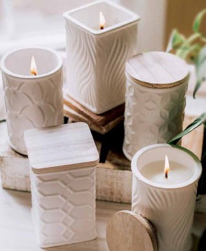 1 White Collection Swan Creek Candle 