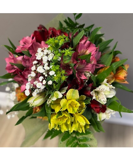 10 Stem Alstroemeria Wrap * Special *