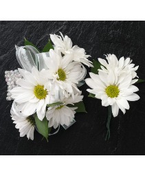 #10 White Daisy Corsage and Bout Fresh Flowers