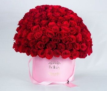 100 ROSE BOX