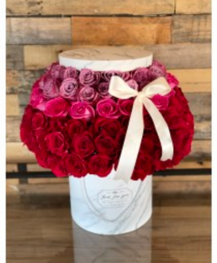 100 roses in box  