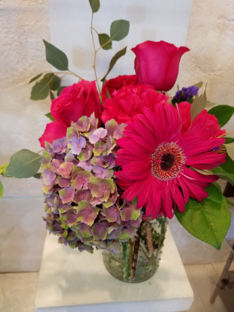 #11 roses and hydrangea