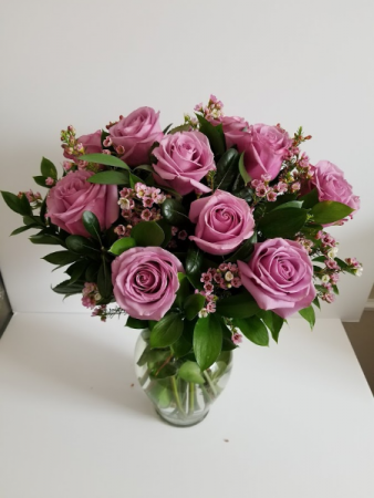 12 Lavender Roses