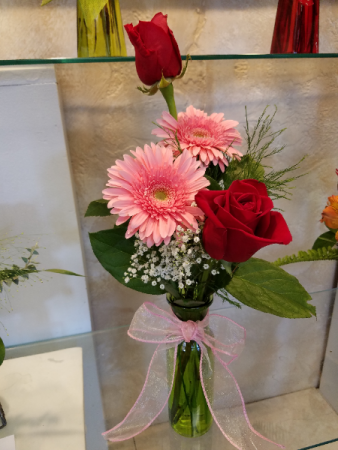 #12 Romantic red roses and pink gerbera