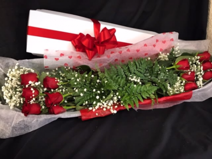 12 Roses Boxed