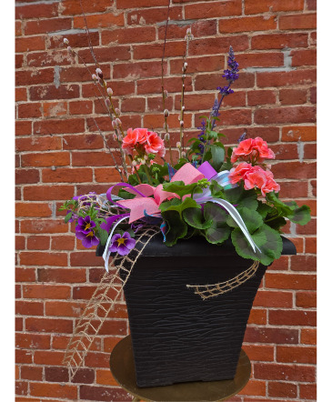 14-Inch Spring Combo Planter in Sturgis, MI | DESIGNS BY VOGT'S 14-Inch Spring Combo Planter in Sturgis, MI | DESIGNS BY VOGT'S