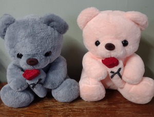 15" Sitting Rose Bear Specify color choice in special Instructions section