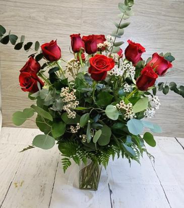 15 Stem Rose Arrangement  in Iowa City, IA | Every Bloomin' Thing