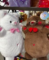 18" Cuddle Kiss Me Bear Plush