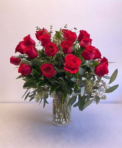 18 Red Roses 