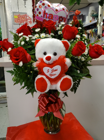 18 Roses With bear and balloon ! Valentines Specials