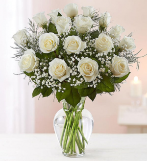 18 White Roses Rose Vase