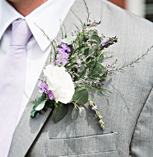 Deluxe Bout Pin on Boutonniere