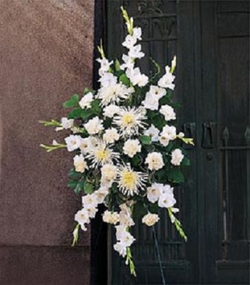 Pure of Heart Standing Spray