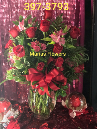 2 doz ellegant Red Rose Arrangement