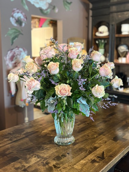 2 Dozen Light Pink Roses 