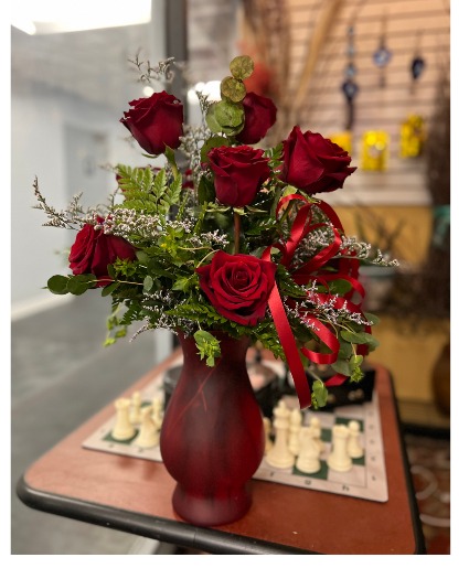 2 dozen roses special vase arrangement