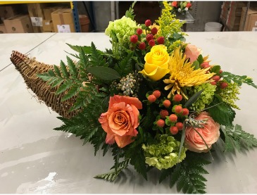 20" Thanksgiving Cornucopia  in Gilford, NH | Alton Florist