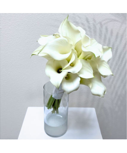 20 Mini Calla Lily Bridal Bouquet