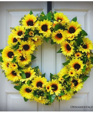 20" Sunflower Wreath Silk Wreath