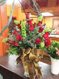 Our Premium 24 Rose Vase  Roses in San Dimas, CA | O'MALLEY'S FLOWERS OF SAN DIMAS
