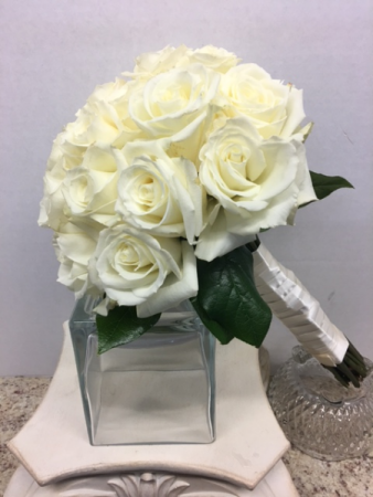 24 Rose Bouquet Bridal Bouquet
