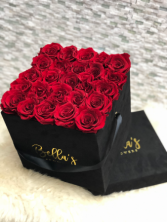 25 Fresh Roses In Suade Black Box