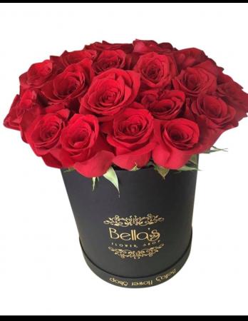 Round Hat Box 25 Fresh Roses