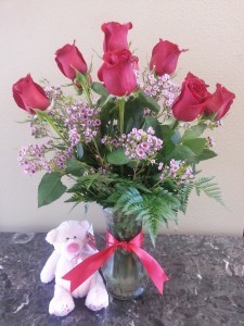 Mom and Pop Red Rose Special Comes with small Teddy bear