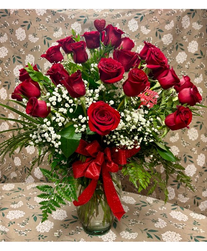 3 doz. red roses Vase arrangement