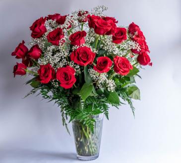 3 Dozen Rose Vase  in Dayton, OH | FLOWERAMA