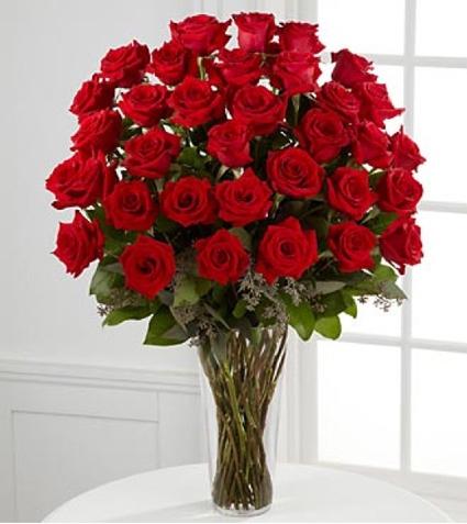 3 Dz Long Stem Red Roses Glass Vase Arrangement