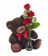 3 red rose budvase with bear 