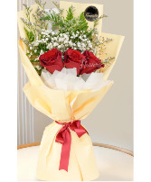 3 vibrant red roses  WRAPPED BOUQUE 