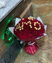 300 roses bouquet  