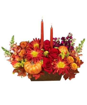 THANKSGIVING TRADITION Centerpiece in Haddam, CT | TOWN & COUNTRY FLORIST & NURSERY