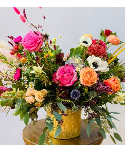 $330 Seasonal Arrangement