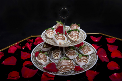 Asper's Chocolate Covered Strawberries One Dozen