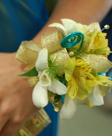 Yellow & Gold Prom Corsage Prom Flowers in Paris, ON | Upsy Daisy Floral Studio