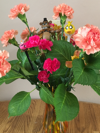 5 scary nites orange vase