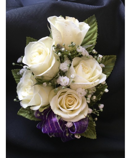 5 Spray Rose Corsage