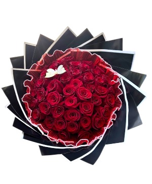 50 Red Roses Buchón  Red Roses