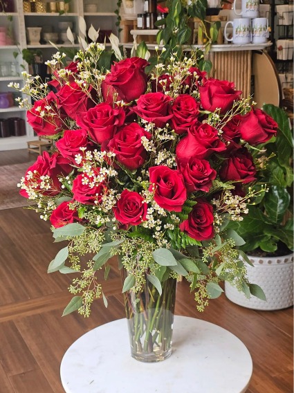 50 Regal Red Roses