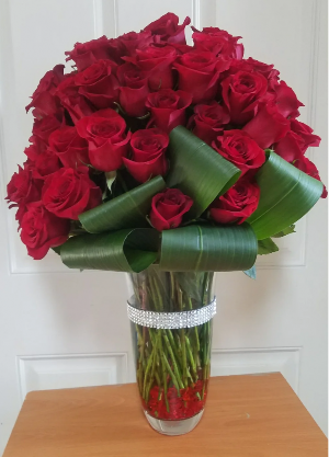 50 Shades of Reds elegant red rose arrangement